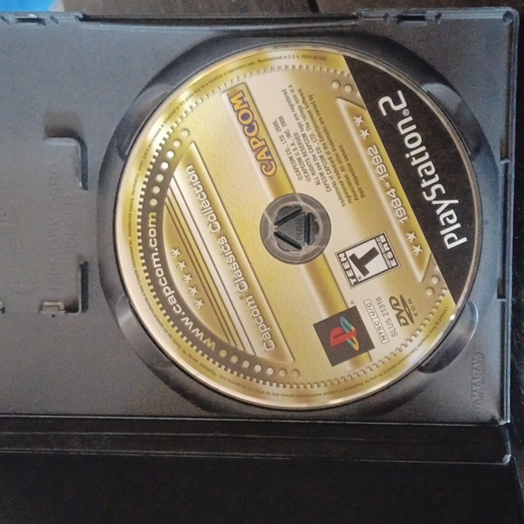 Vintage Ps2 Capcom Classics Collection 🎮 - Picture 2 of 2